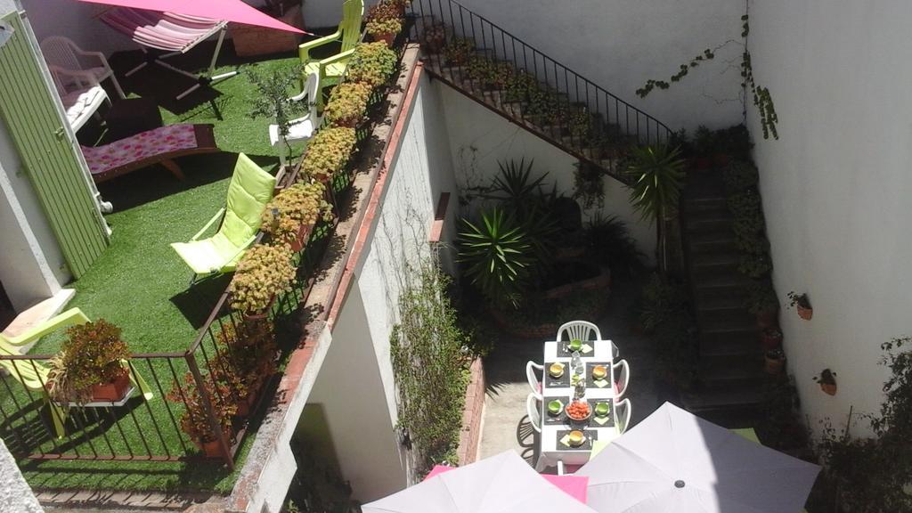 Le Presbytere Bed & Breakfast Rivesaltes Bagian luar foto